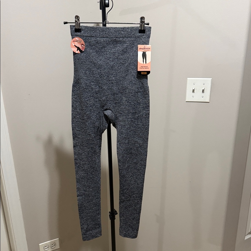 Shapermint Essentials High Waisted Shaping Leggings in Gray: S